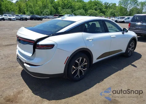 2024 Toyota Crown Xle из США, поврежденный, VIN JTDAAAAF8R3025556